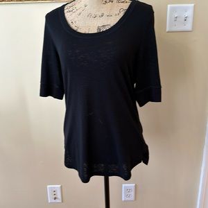 Black athleta shirt